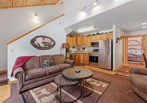 Bugle Pointe A10 River View!