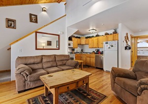 Bugle Pointe B21 (Private Hot tub) River Views!