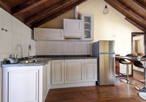 Building of old construction "La Vicaria" in a Superb Location in La Laguna with Terrace & WiFi