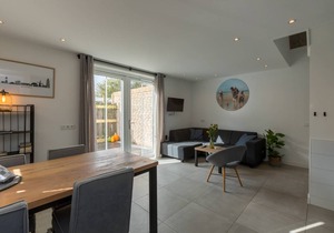 Bungalow ∙ 2 bedrooms ∙ 4 guests