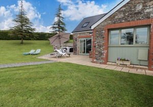 Cabin ∙ 2 bedrooms ∙ 4 guests