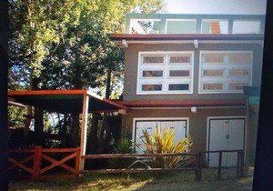 Cabañas con jardin cochera quincho y parrilla, 3 cuadras centro 4 playa