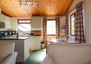 Cabin ∙ 2 bedrooms ∙ 4 guests