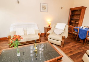 Cabin ∙ 2 bedrooms ∙ 4 guests