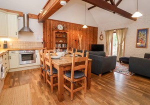 Cabin ∙ 2 bedrooms ∙ 4 guests