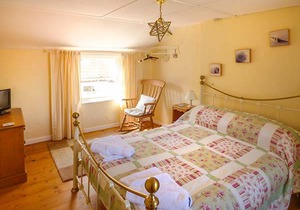 Cabin ∙ 2 bedrooms ∙ 4 guests