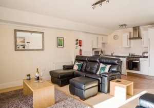 Cabin ∙ 2 bedrooms ∙ 4 guests