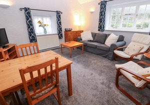 Cabin ∙ 2 bedrooms ∙ 5 guests