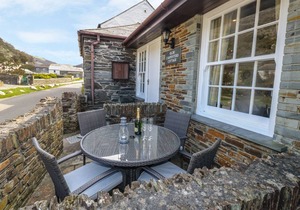 Cabin ∙ 2 bedrooms ∙ 4 guests