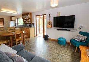 Cabin ∙ 2 bedrooms ∙ 4 guests