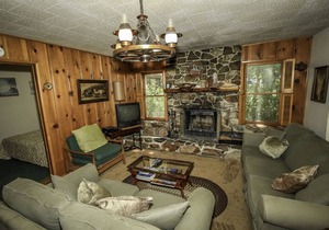 Cabin ∙ 3 bedrooms ∙ 6 guests