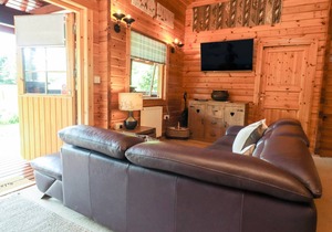 Cabin ∙ 3 bedrooms ∙ 5 guests