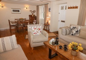 Cabin ∙ 3 bedrooms ∙ 6 guests