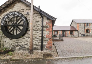 Cabin ∙ 3 bedrooms ∙ 7 guests