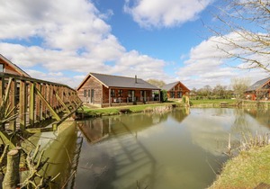 Cabin ∙ 3 bedrooms ∙ 6 guests