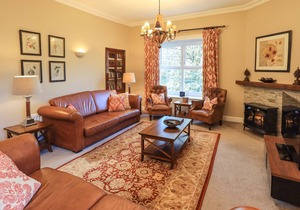 Cabin ∙ 4 bedrooms ∙ 8 guests