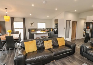 Cabin ∙ 4 bedrooms ∙ 10 guests