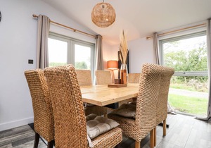 Cabin ∙ 4 bedrooms ∙ 10 guests