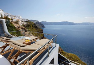 Caldera Serenity Cave Villa | Oia, Santorini | Breathtaking Caldera Views