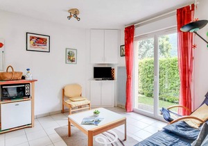 Calm T3 for 6, terrace, garden, near amenities