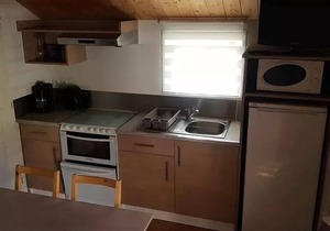 Camping-Caravaneige l'Iscle de Prelles * - Chalet Grand Confort Type Modulo 24 - 24 m2/2 bedrooms - Covered terrace 15 m2 6 people