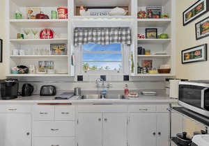 Cannery Loft @ Railroad Square Top Floor Views