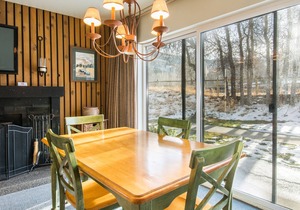 Canyons View 9: Park City Canyons: 2 bedroom, 2 bath vacation condo, nicely remodeled.