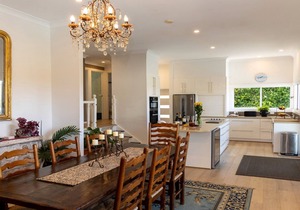 Cape View Copa - Mesmerising Views, Pool, Spa!