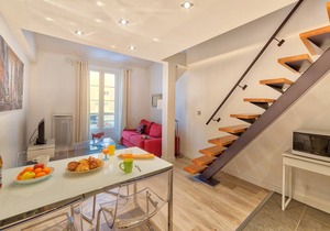 CARRE ST. PIERRE DUPLEX Hyper Centre