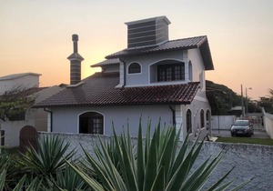 Casa 2 Andares à Beira-mar na Praia do Campeche