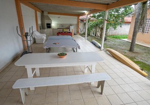 Casa 3 quartos 350m praia Daniela completa c/ lazer