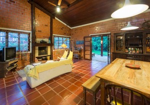 Casa de 4 quartos em Paúba (SP)