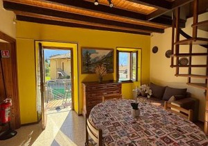 Casa del Borgo Pregasio Garden and view by Gardadomusmea