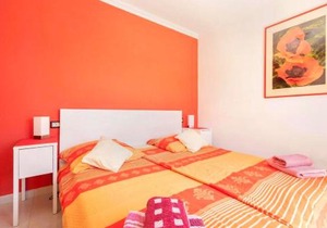 Casa Golfin - colorful house with large terrace in the sunny south