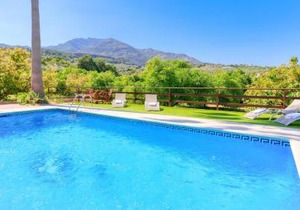 Casa Huerta Alejo Alozaina by Ruralidays