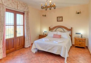 Casa Huerta Alejo Alozaina by Ruralidays