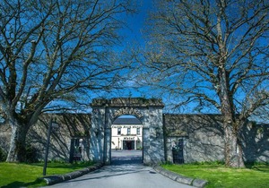 Castle Arch Hotel