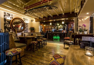 Castle Inn - 2 Bedrooms - Manorbier