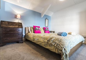 Castle Inn - Yellow Room - Manorbier