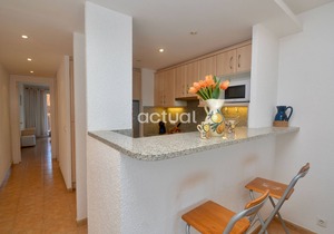 Catalunya C-3 Apartment first sea line