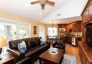 Catch Me a Cab-Active Winery House