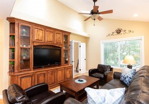 Catch Me a Cab-Active Winery House