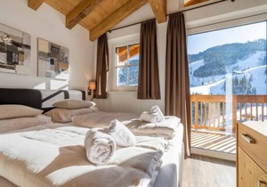 Chalet in Mühlbach near Ski Slopes