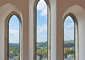 CHAPEL-ON-THE-HILL, family friendly, with a garden in Grosmont