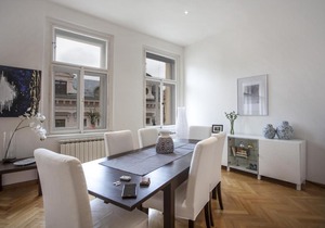 Charles Bridge apartment