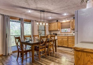 Charming 2BD w Scenic Views! HOT TUB! Pool "Fo