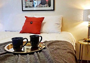 Charming & Relaxing DOWNTOWN