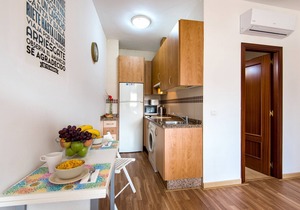 Charming Studio Apartment "Loft" in Good Location with Wi-Fi and Air-Conditioning