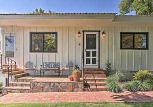 Charming Summerville Home w/ Yard & Sunroom!