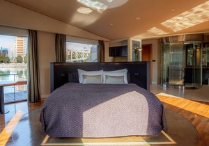 Chartered building Water cottage superior double / Shinagawa-ku Tokyo